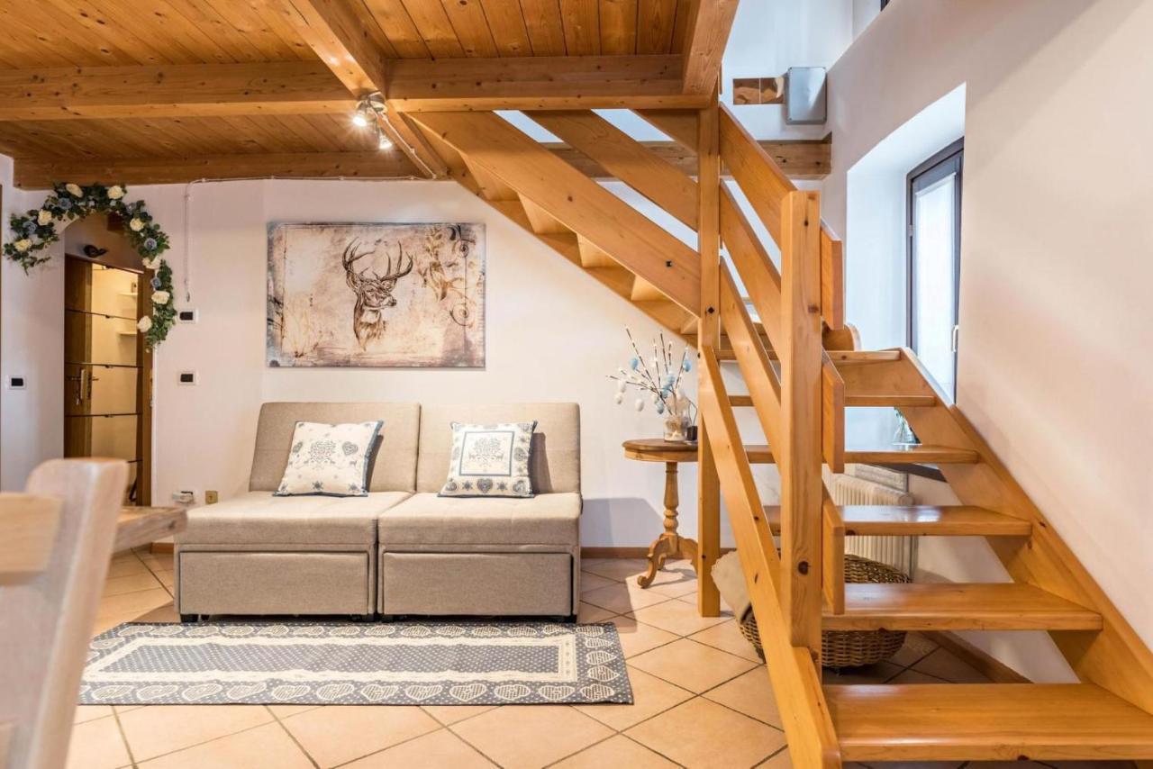 Loft Della Perpetua Di Casa Bernardi, Fuga Romantica Petfriendly Montagnaga  Exterior foto