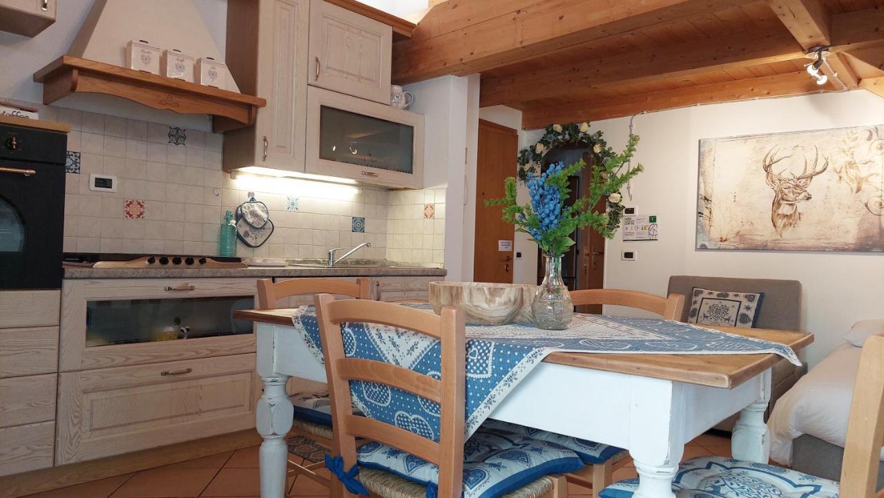 Loft Della Perpetua Di Casa Bernardi, Fuga Romantica Petfriendly Montagnaga  Exterior foto
